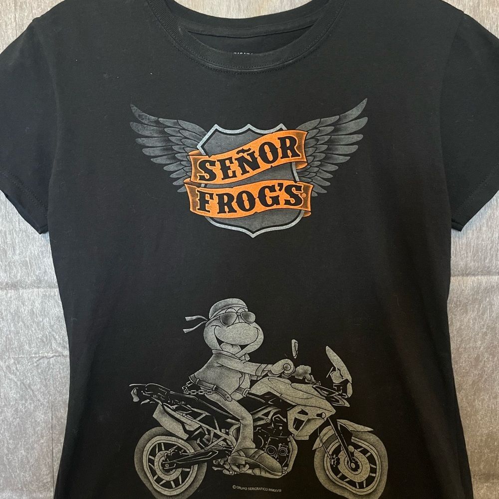 Senor Frogs Women’s T shirt,‎ SZ Small Motorcycle Shirt w/Frog